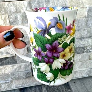 St George’s Fine bone China Made in England Floral coffee Tea  Mug Cup